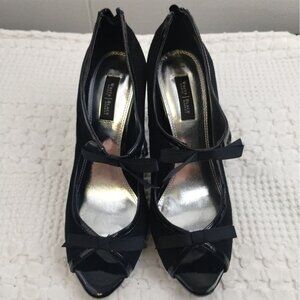 WhiteHouseBlackMarket Women's Black Shoes/Heels/Open toe Sz8 SKU 3187